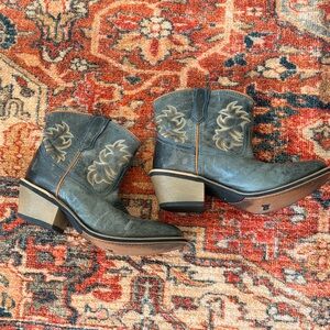 Laredo Sapphyre Western Ankle Boots - sz 8